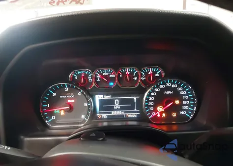 2014 Chevrolet Silverado 1500 2Lt z USA, uszkodzony, nr VIN 3GCUKREC5EG265518